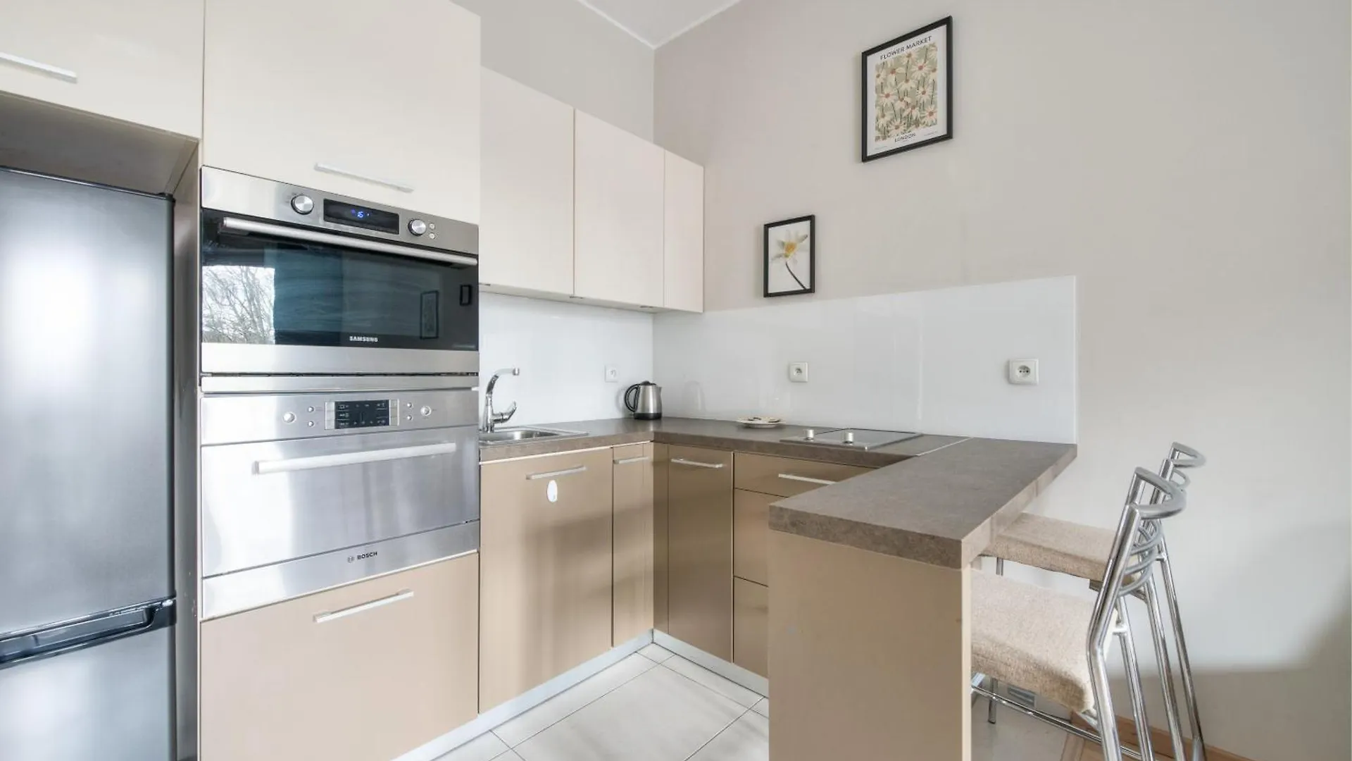 Kwartal Kamienic By Northside Apartments Gdaňsk 0*,  Polsko