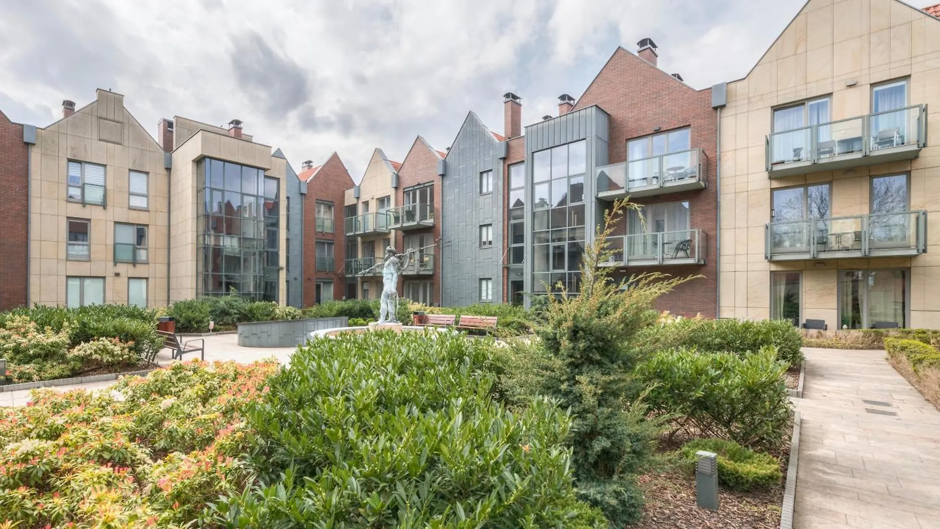Kwartal Kamienic By Northside Apartments Gdaňsk